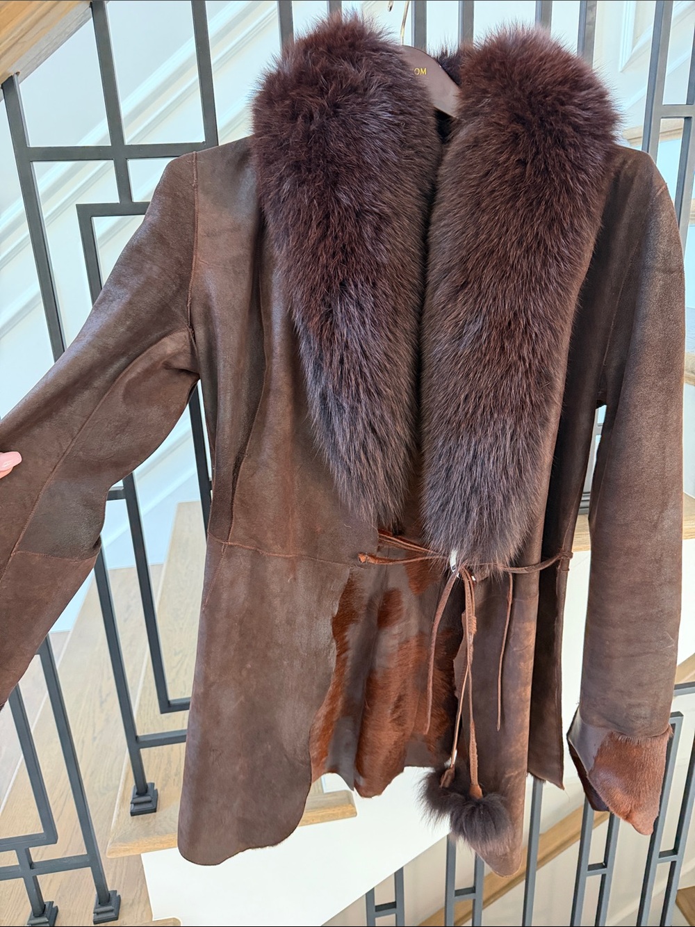 Women genuine pony hair REVERSIBLE 2 tone coat Shearling Coat with Fur Collar - Picture 10 of 13